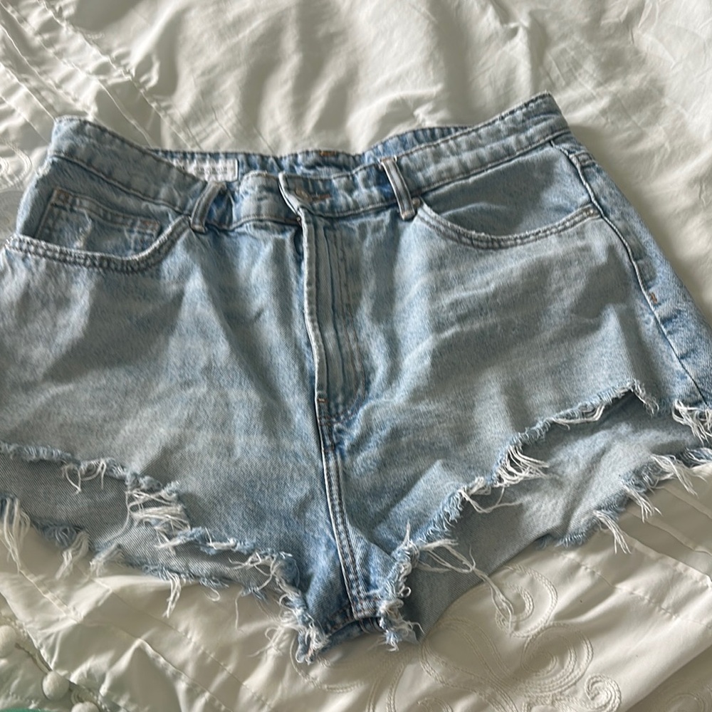 Zara Blue Jean Shorts High-Waisted Frayed Hem